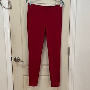 HUE Woman's Size L 77% Polyester/20% Rayon/3% Spandex Jeggings. Red